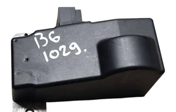 Volkswagen PASSAT B6 Steering wheel lock 216002011