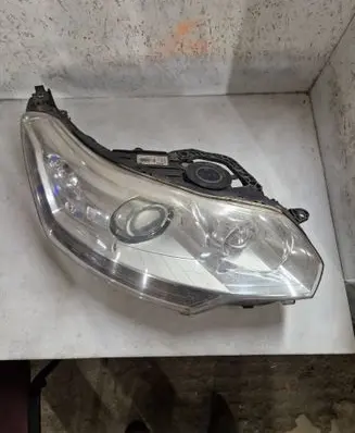 Citroen C5 Headlight/headlamp 9684845080