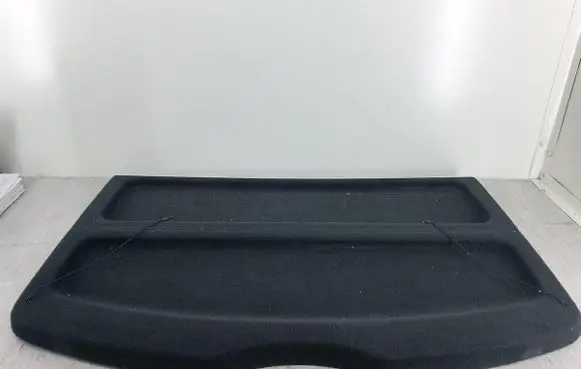 Parcel shelf