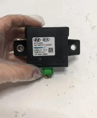 KIA Sportage Yaw turn rate sensor 957753U900 4M5455H3F 00061238894
