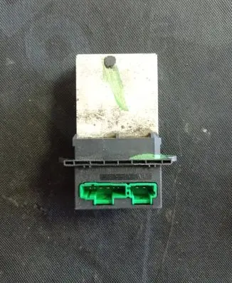 Renault Scenic I Heater blower motor/fan resistor 657165W