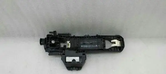 Mercedes-Benz E W212 Front door exterior handle/bracket A2127600934