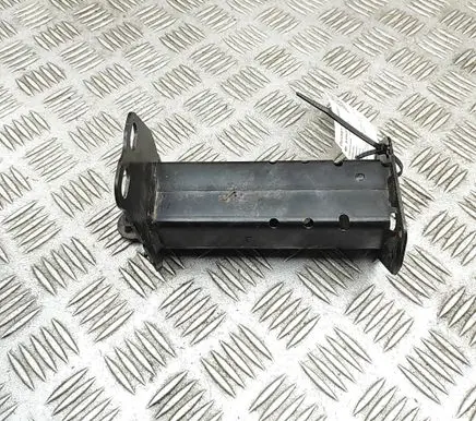 Toyota Yaris Cross Front bumper shock/impact absorber 52102K0020