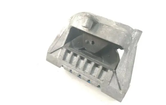 Audi A3 S3 8P Engine mount bracket 1K0199262