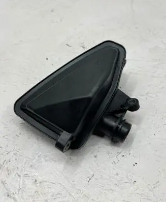 Mercedes-Benz C W204 Intake resonator A6421400087