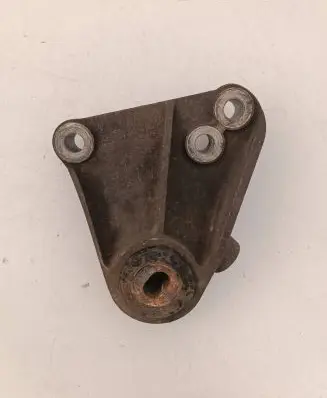 Opel Insignia B Gearbox mounting bracket 22937314
