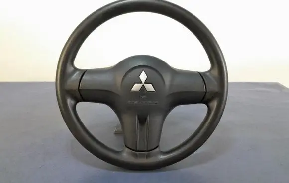 Mitsubishi Colt Steering wheel