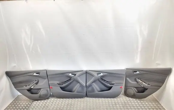 Ford Focus Door card panel trim set 