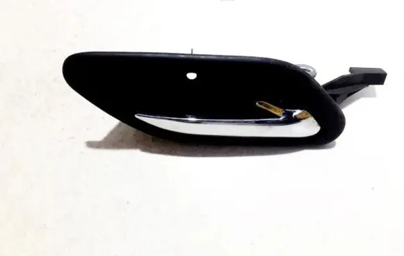 BMW 5 E39 Rear door interior handle 8226050