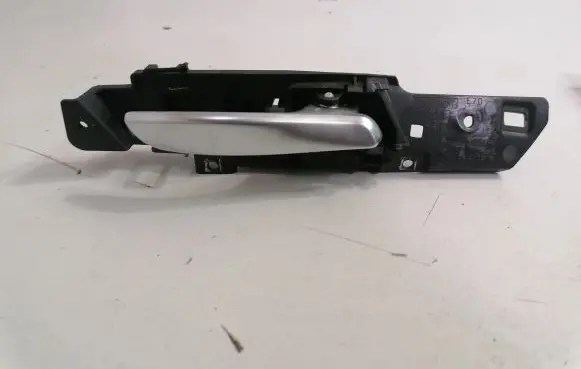 BMW X5 E70 Rear door interior handle 7137298