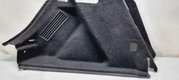 Trunk/boot lower side trim panel