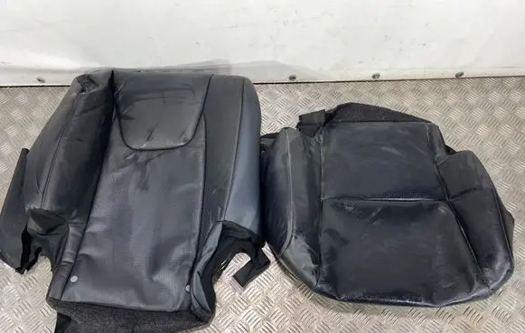 Lexus RX 450H Rear seat 