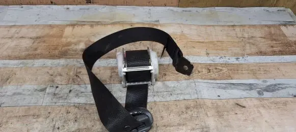 Opel Zafira A Third row seat belt 90580905