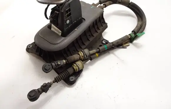 Gear shifter/selector