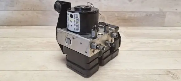 Mazda 5 ABS Pump 5N612M110AC 06210203414 06210904753