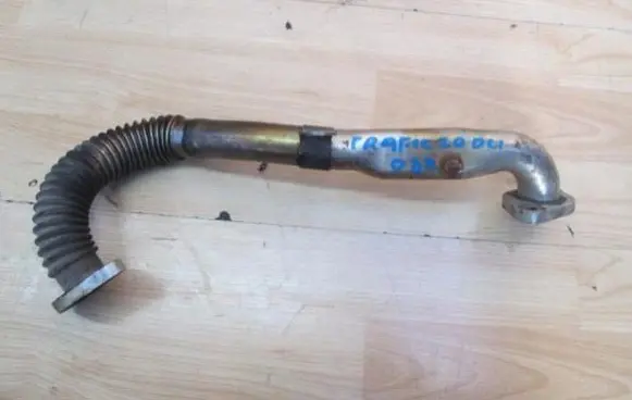 Opel Vivaro EGR valve line/pipe/hose