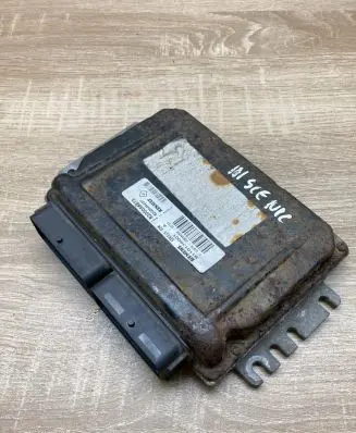 Renault Scenic I Engine control unit/module ECU 8200056873 S110138001A