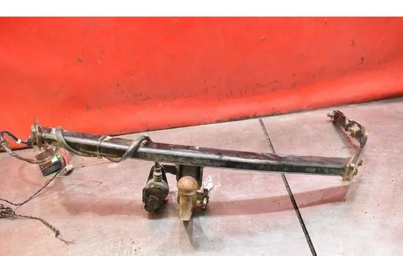 Ford Focus Tow bar set 307458