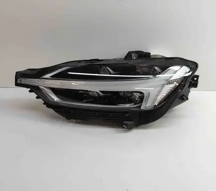 Volvo XC60 Headlight/headlamp 32133546