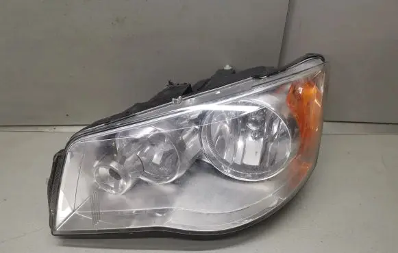Chrysler Town & Country V Headlight/headlamp 05113337AE