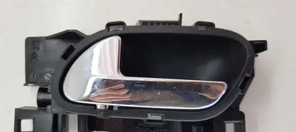 Peugeot 3008 I Front door interior handle 