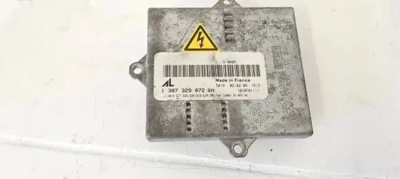 Mercedes-Benz E W211 Xenon control unit/module 1307329072 1039F01111