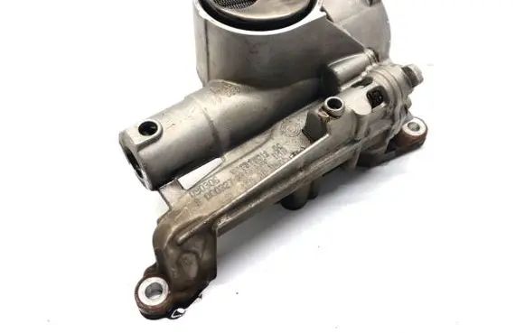 Citroen C3 Picasso Oil pump V757601280