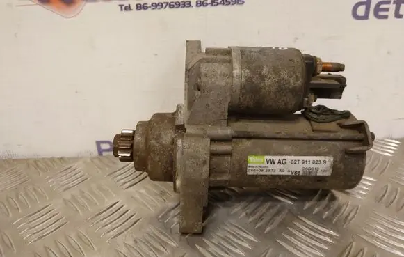 Volkswagen Golf V Starter motor 02T911023S 0904062573