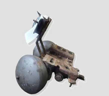 Citroen C5 Air suspension valve block 9623414180