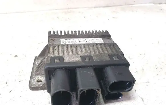 Volkswagen Transporter - Caravelle T5 Coolant fan relay 7H0919506D
