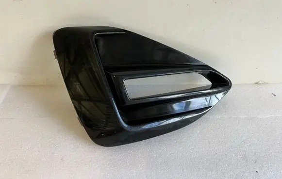 BMW 2 F44 Front bumper lower grill 8491643
