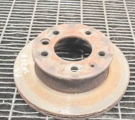 Mercedes-Benz Sprinter W901 W902 W903 W904 Front brake disc