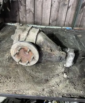 Mercedes-Benz 190 W201 Rear differential 2013510908