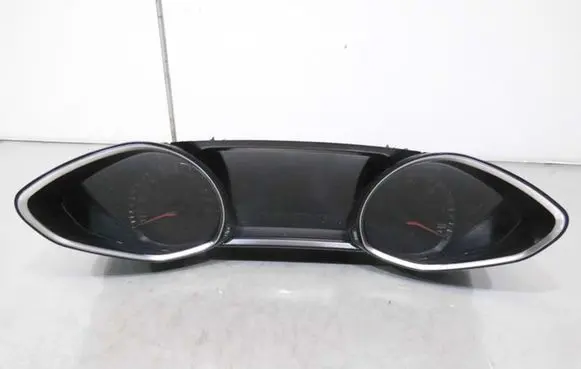 Peugeot 308 Speedometer (instrument cluster)