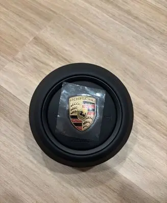 Porsche Panamera (971) Steering wheel airbag 