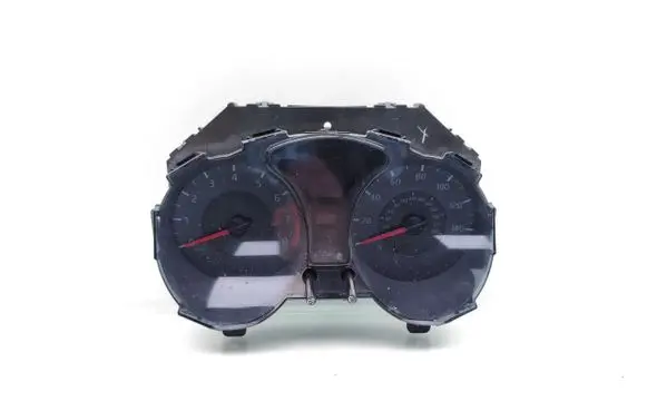 Nissan Juke I F15 Speedometer (instrument cluster) BX81B