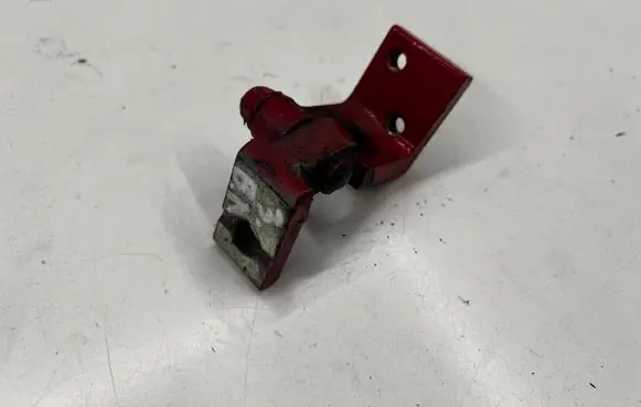 Seat Altea Rear door upper hinge