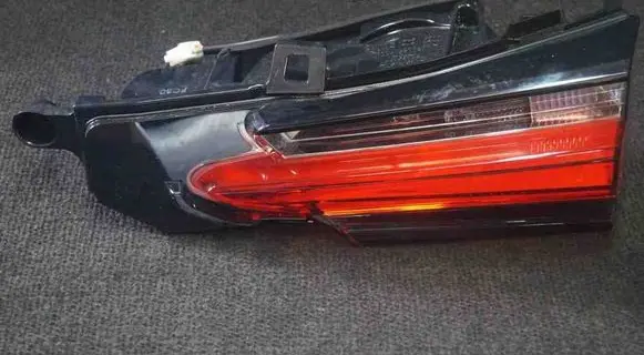 Lexus NX Tailgate rear/tail lights