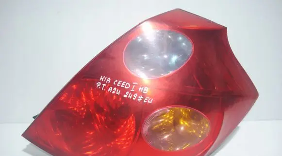 KIA Ceed Tailgate rear/tail lights