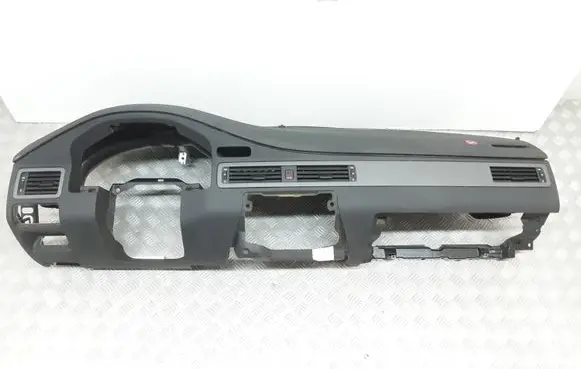 Volvo S80 Dashboard