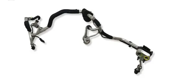 Volvo V60 Air conditioning (A/C) pipe/hose 31305856