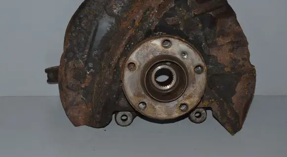 BMW X5 E53 Front wheel hub