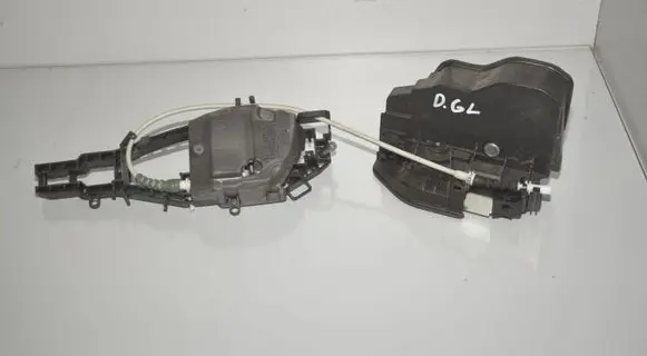 BMW 3 F30 F35 F31 Rear door lock 7229460 7332268 51227229460