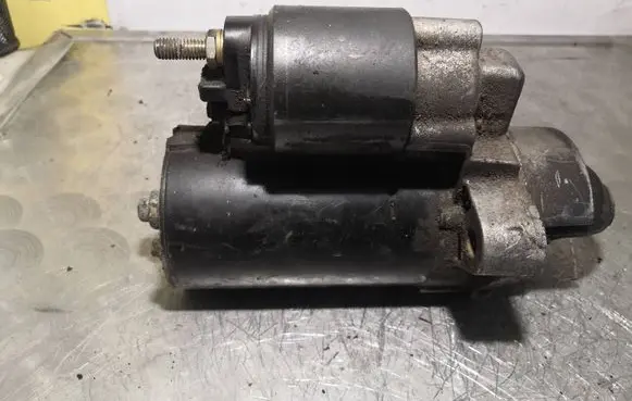 Audi A6 S6 C4 4A Starter motor 078911023D 0001108174 1005821966