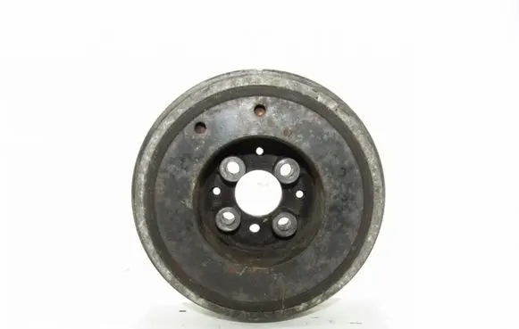 Volkswagen Golf IV Crankshaft pulley
