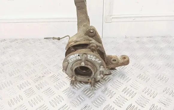 Front wheel hub