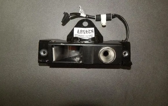 Volkswagen Golf VI Convertible roof lock/latch 8P7871443F