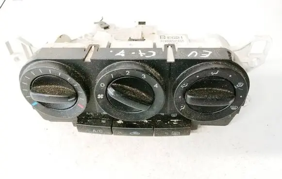 Mazda CX-7 Climate control unit m1900eg21e05