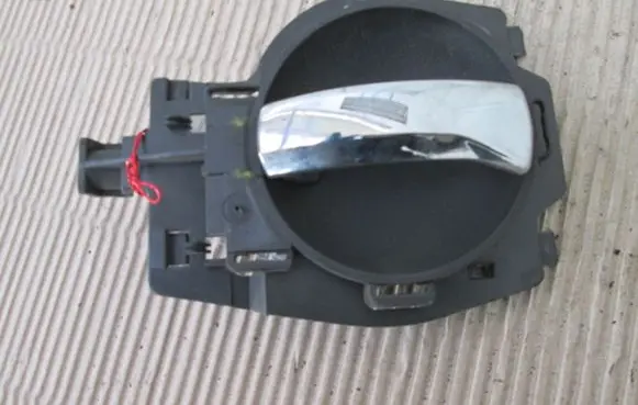 Citroen C3 Front door interior handle