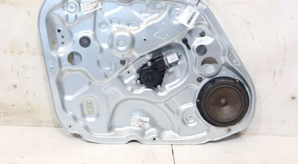 KIA Venga Front window lifting mechanism without motor 